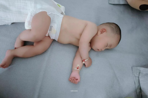天水9个月宝宝可以吃盐吗